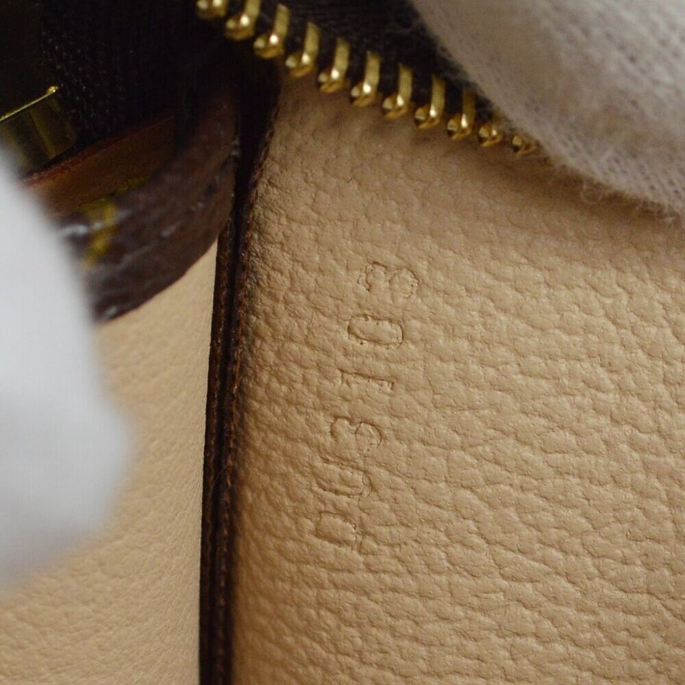 Louis Vuitton Monogram Poche Toilette 15 Cosmetic Pouch Bag - Picture 7 of 7